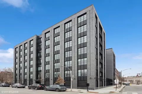 1400 W Monroe St #2D, Chicago, IL 60607