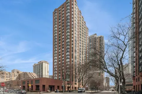 899 S Plymouth Ct #1403, Chicago, IL 60605