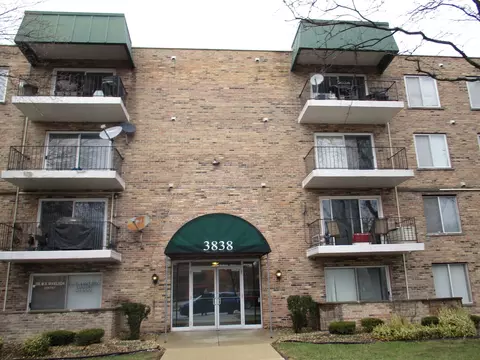 3838 W 111th St #409, Chicago, IL 60655