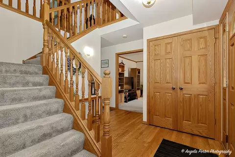 4208 Florence Dr, Johnsburg, IL 60051 photo 2