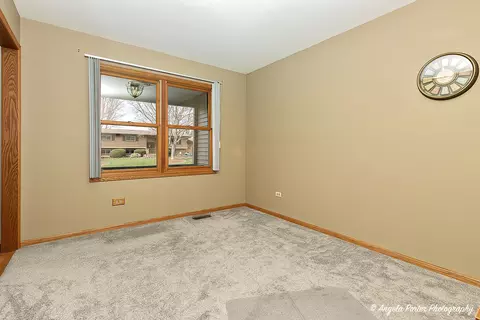 4208 Florence Dr, Johnsburg, IL 60051 photo 15