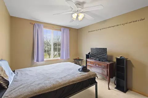 Bedroom - 1301 S Major Dr W, Plainfield, IL 60586 photo 4 of 4