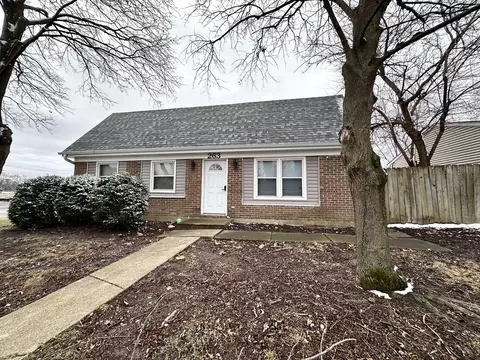263 Blackberry Dr, Bolingbrook, IL 60440
