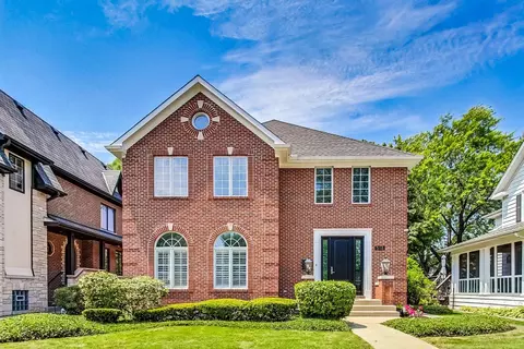 518 N Washington Ave, Park Ridge, IL 60068