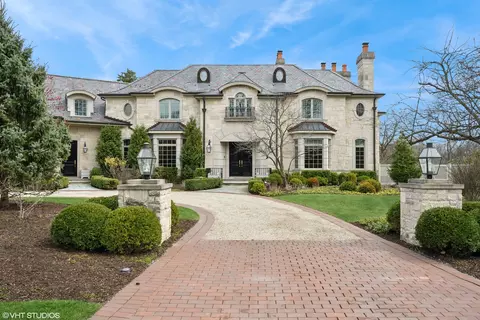 775 Sumac Ln, Winnetka, IL 60093