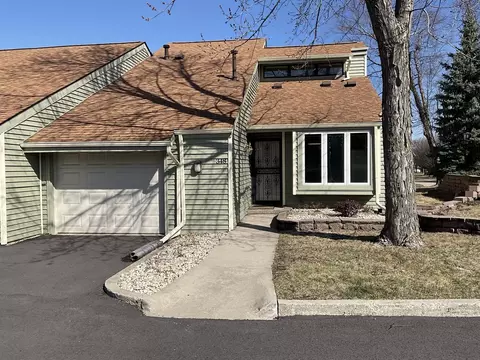 348 Bienterra Trl #5, Rockford, IL 61107
