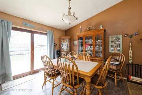 Dining - 507 4th Ave, Marengo, IL 60152 photo 1 of 1