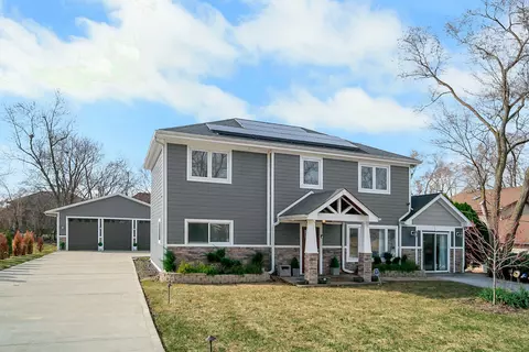 3241 185th Pl, Homewood, IL 60430