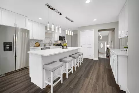 Kitchen - 30 Cornwall Dr, Crete, IL 60417 photo 2 of 7