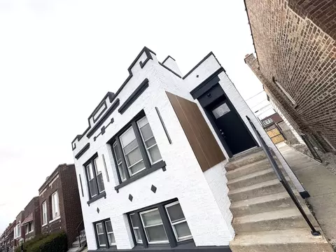 4224 W 21st St, Chicago, IL 60623