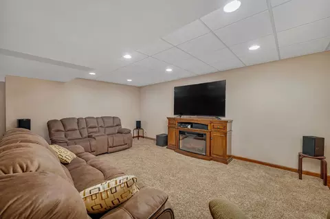 15920 Hometown Dr, Plainfield, IL 60586 photo 33