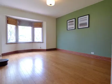 Living - 240 Springfield Ter, Des Plaines, IL 60018 photo 1 of 4