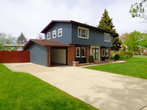 Exterior - 240 Springfield Ter, Des Plaines, IL 60018 photo 6 of 6