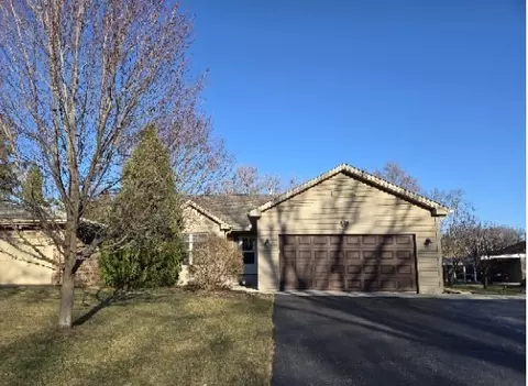 1012 Kingsway Ave, Rockford, IL 61108