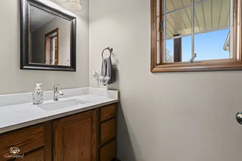 1223 N Briar Ave, Kankakee, IL 60901 photo 15