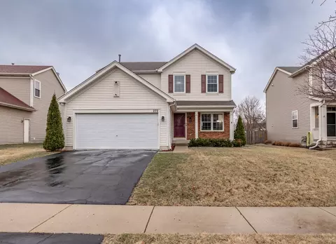 272 Alpine Dr, Gilberts, IL 60136