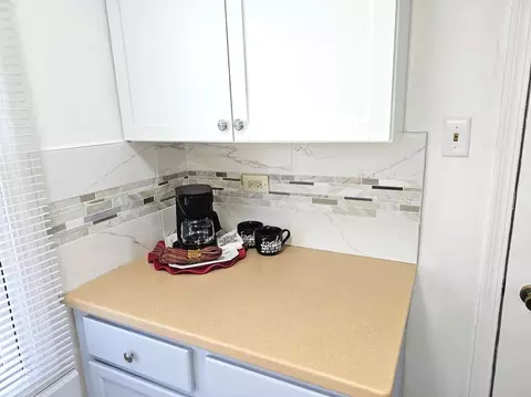 Kitchen - 4208 Sumter Dr, Matteson, IL 60443 photo 4 of 5