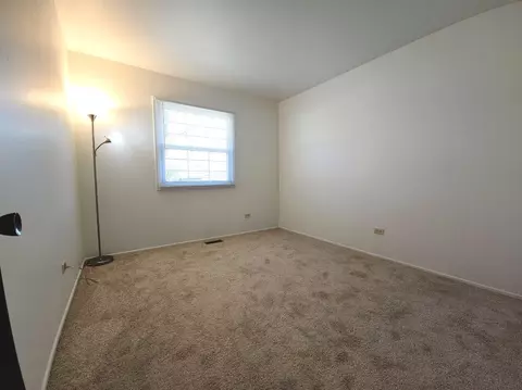 Bedroom - 4208 Sumter Dr, Matteson, IL 60443 photo 4 of 5
