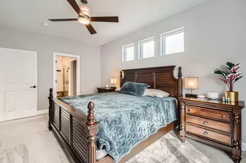 Bedroom - 217 Sunset Ln, Addison, IL 60101 photo 2 of 3