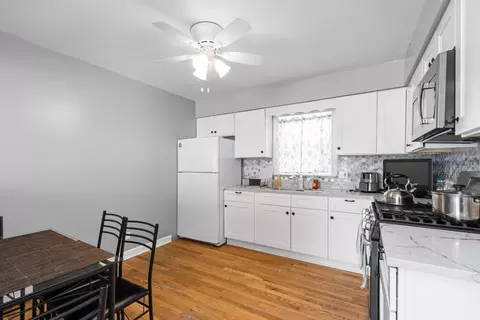 Kitchen - 233 S Hale St, Addison, IL 60101 photo 1 of 5