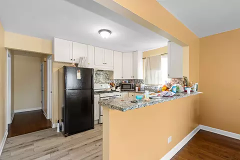 Kitchen - 233 S Hale St, Addison, IL 60101 photo 3 of 5