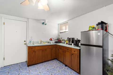 Kitchen - 233 S Hale St, Addison, IL 60101 photo 5 of 5