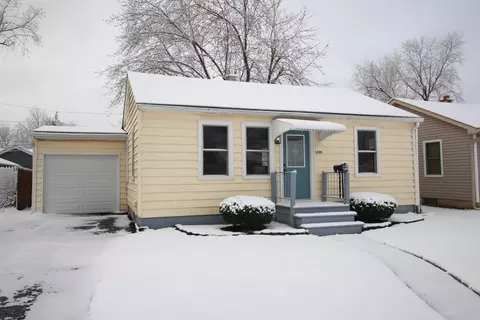 1220 Roosevelt Ave, Joliet, IL 60435