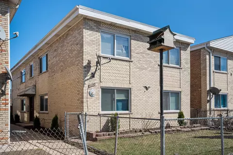 5211 S 73rd Ct, Summit, IL 60501