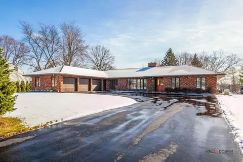 23378 N Apple Hill Ln, Lincolnshire, IL 60069