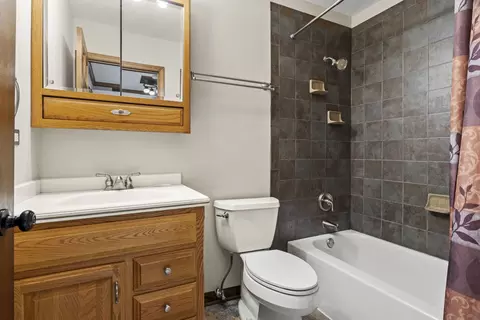 425 Harbor Ter, Bartlett, IL 60103 photo 13