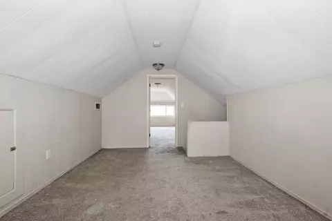 1040 W 92nd Pl, Chicago, IL 60620 photo 14