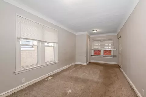 1040 W 92nd Pl, Chicago, IL 60620 photo 6