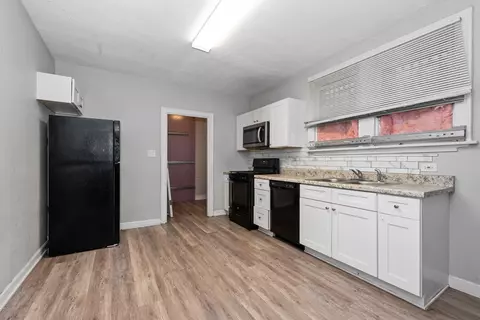 1040 W 92nd Pl, Chicago, IL 60620 photo 8