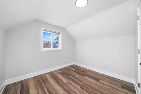 Bedroom - 30 Apache St, Park Forest, IL 60466 photo 4 of 4