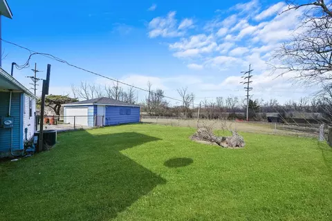 Exterior - 30 Apache St, Park Forest, IL 60466 photo 4 of 4