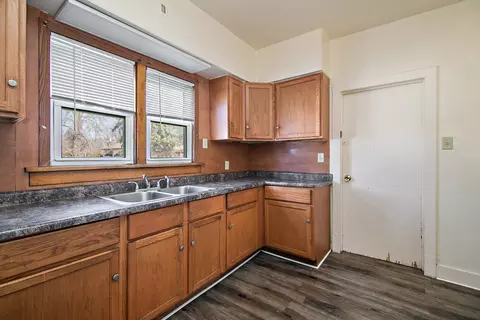 Kitchen - 604 S Poplar Ave, Kankakee, IL 60901 photo 1 of 4