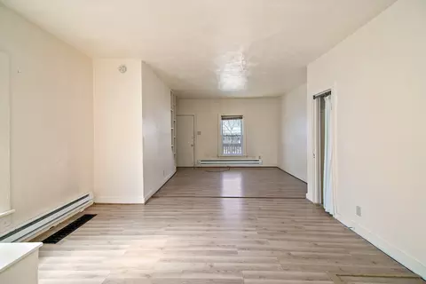 Living - 604 S Poplar Ave, Kankakee, IL 60901 photo 7 of 7