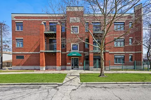 5417 S Melvina Ave #301, Chicago, IL 60638
