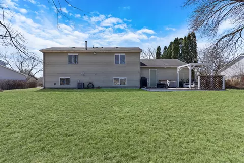 1230 Fairmont Ct, Algonquin, IL 60102 photo 20