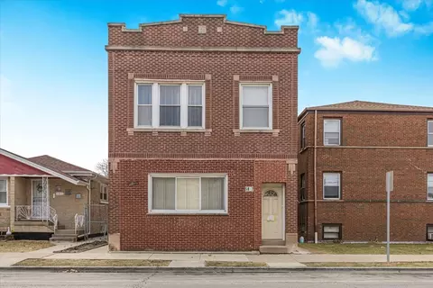 5817 W 16th St, Cicero, IL 60804