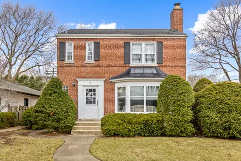 751 East Ave, Park Ridge, IL 60068