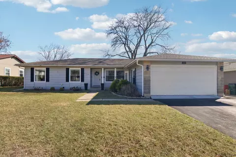 379 Brighton Rd, Elk Grove Village, IL 60007