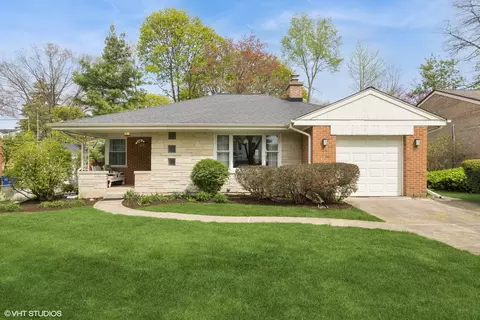 807 Webster Ave, Wheaton, IL 60187
