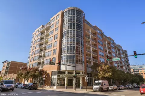 1200 W Monroe St #720, Chicago, IL 60607