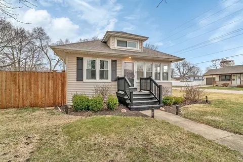 Exterior - 760 2nd Ave, Morris, IL 60450 photo 2 of 12