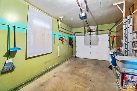 Other - 212 Maureen Dr, Elgin, IL 60123 photo 4 of 8