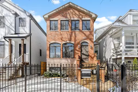 4708 N Avers Ave, Chicago, IL 60625