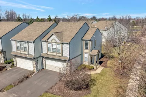3252 Bromley Ln, Aurora, IL 60504