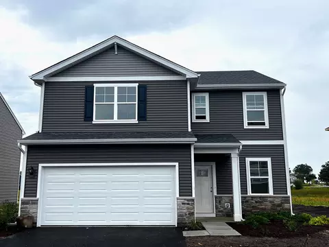 2285 Cobble Spgs, Wonder Lake, IL 60097