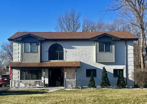 8770 W 169th St, Orland Park, IL 60462